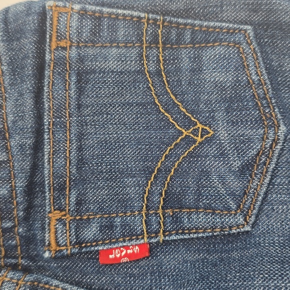 3/$15 Levis – Boys’ Denim 12 Mnth 514 Straight Jeans - Picture 4 of 8